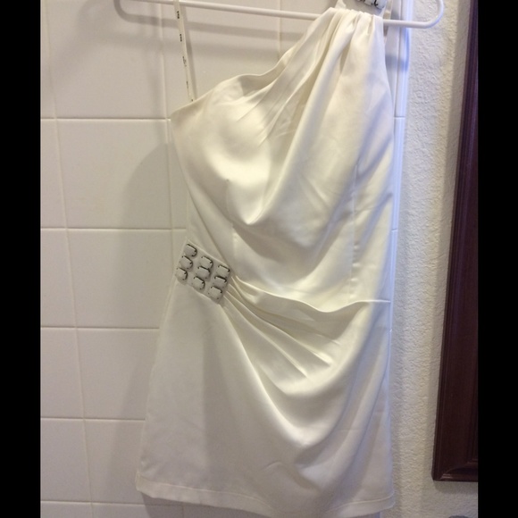 White one shoulder dress