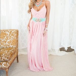 Crochet open back maxi dress💗