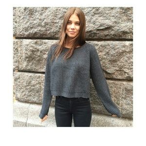 Brandy Melville gwen sweater