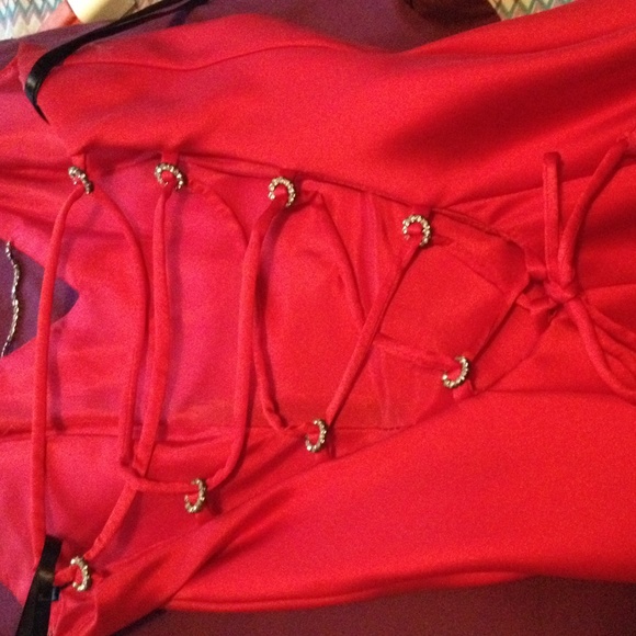 Prom dress (make offer) - Picture 3 of 4