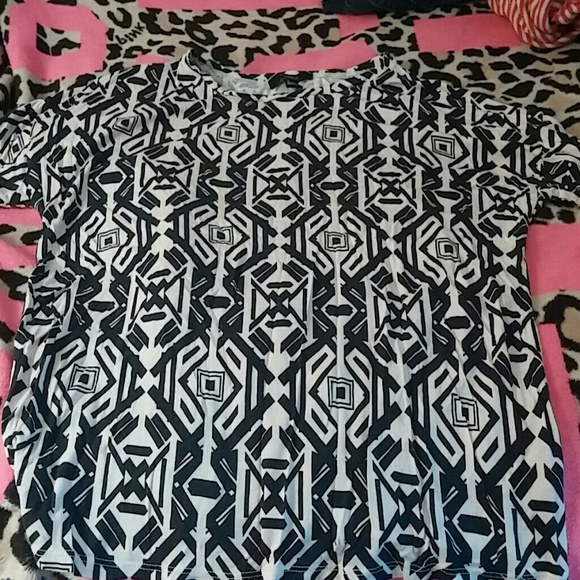 Forever 21 tribal top