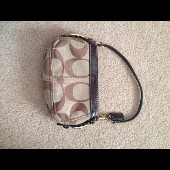 small handle handbags