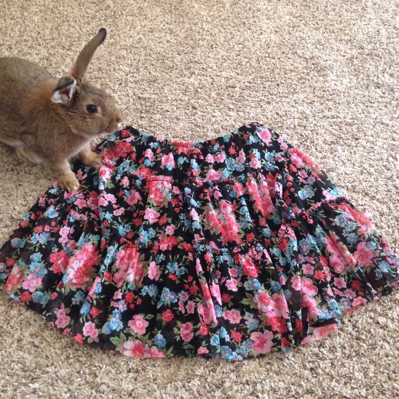 Mini floral skirt 🐰🐰🐰