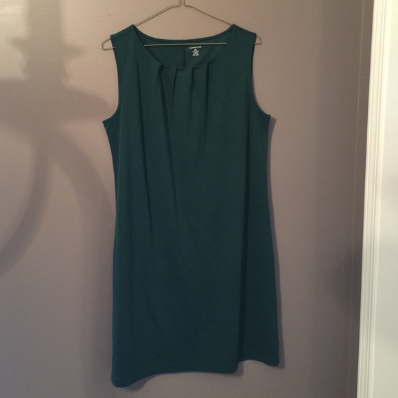 Lovely dress by Lands End🌼