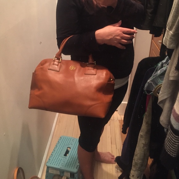 Tory Burch .. More picts see other listing