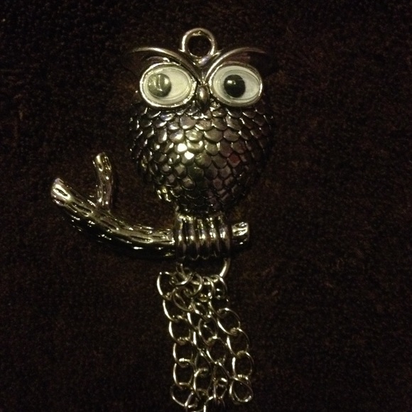 Owl charm for necklace/charm bracelet