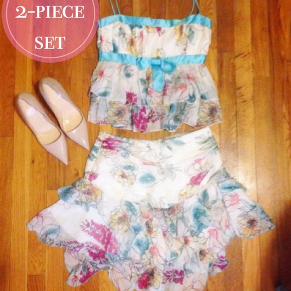 🎉HP 4/26🎉 Floral & Flowy 2 Piece