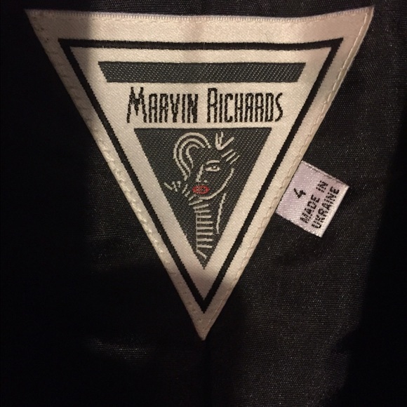 Long black formal coat, silk pockets and lining. - Picture 3 of 3