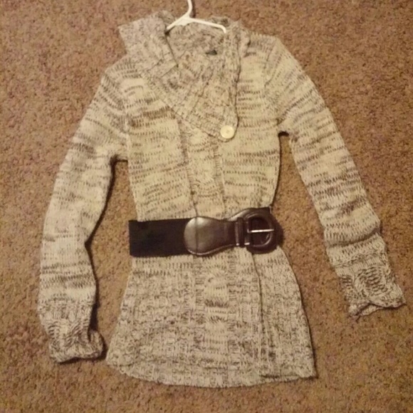 Brown sweater
