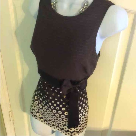 SOLD - Picture 4 of 4