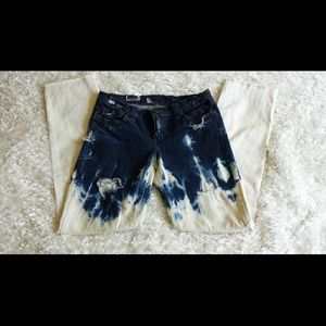 Bleaches & Distressed Jeans