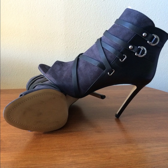 💢SOLD💢 Ivanka Trump "It Sinclair" Bootie