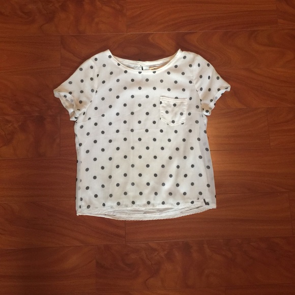 Adorable Hollister Polka Dot Top