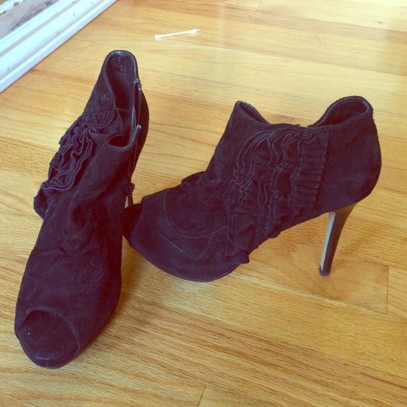 Black heels