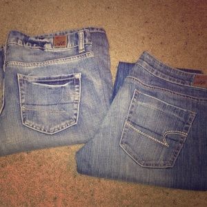 2 pair of American eagle jeans