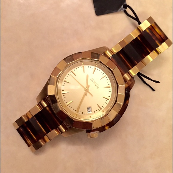 🚫SOLD🚫 💯Authentic Nixon Watch ❌NO TRADES❌ - Picture 2 of 4