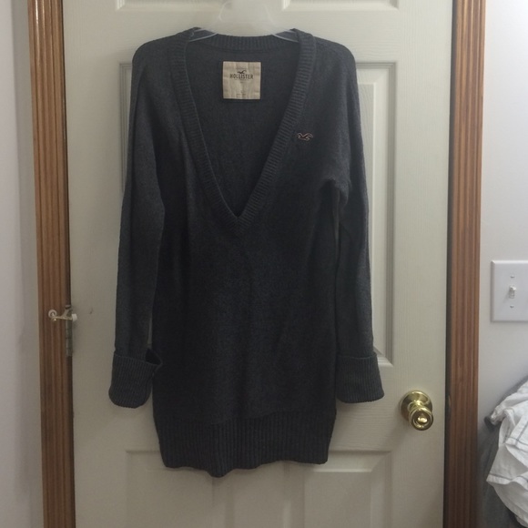 Hollister V-neck sweater