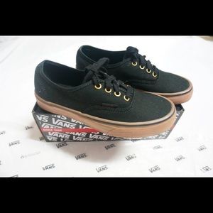 Vans Sneaker Authentic color Black (Womens)