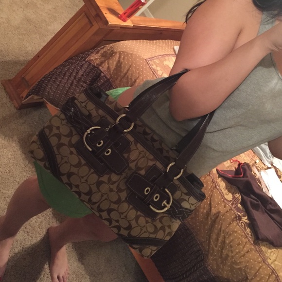 🎉BROWN COACH BAG! - Picture 4 of 4