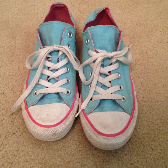 Cotton candy converse