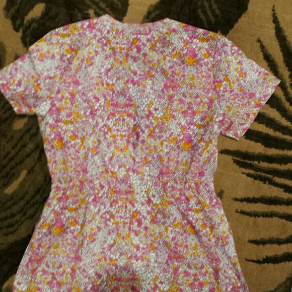 Scrub Top - Picture 2 of 2