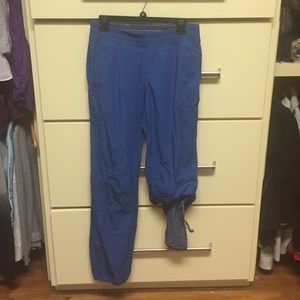 Lululemon Run Dog Runner Pant size 6