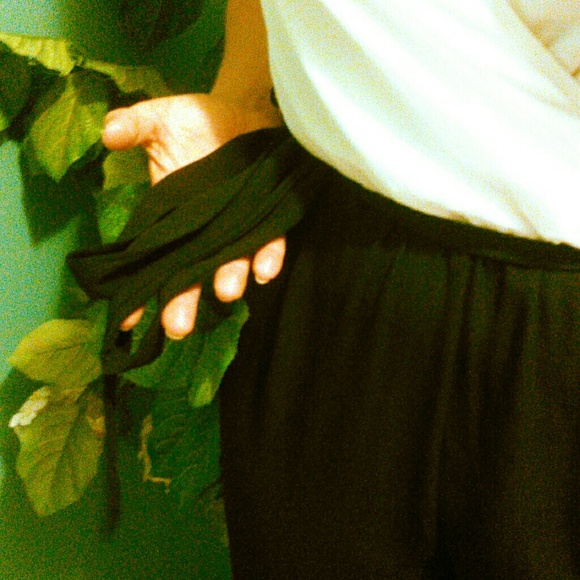 NWOT Simple & classic jumpsuit high waisted - Picture 4 of 4