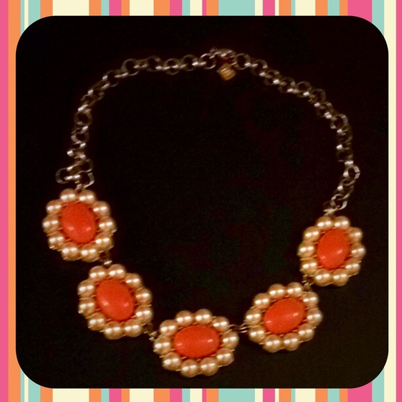 Banana Republic Necklace | Coral & Pearl Flowers