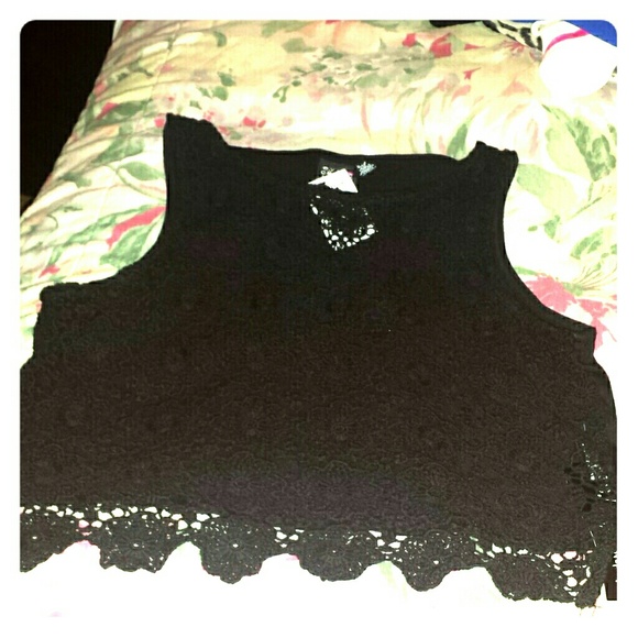Black Lacey Crochet Crop Top