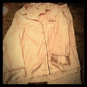 Victoria's Secret small petite satin pj's