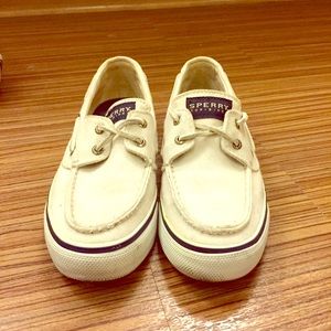 Sperry top-sider boat shoes
