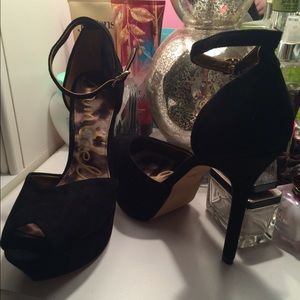 Black Sam Edelman Platform Ankle Strap Sandals