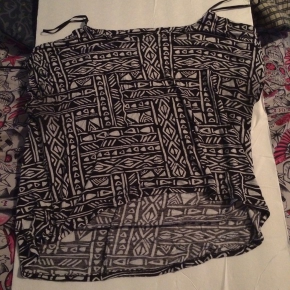 Tribal crop top forever21