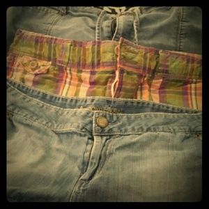 Bundle of American eagle shorts
