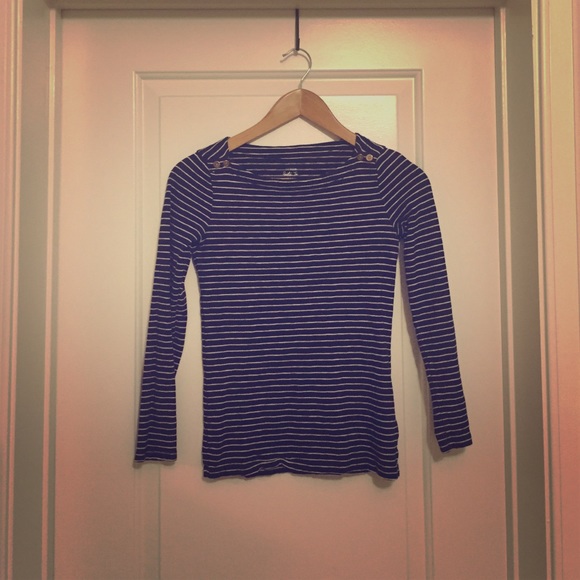 SOLD in bundle: JCrew painter tee