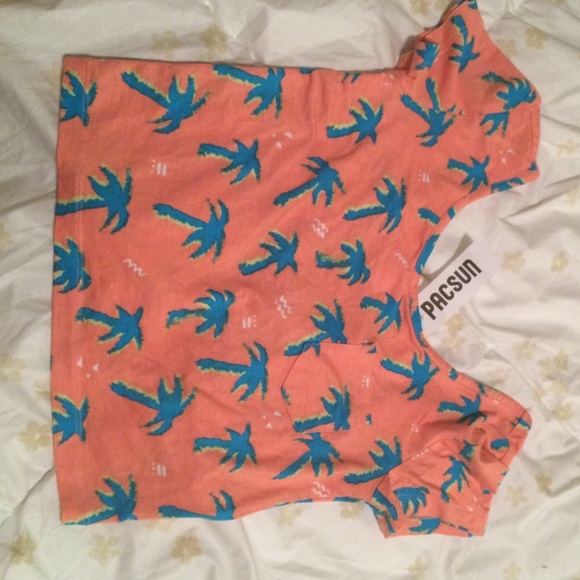 Coral crop top with blue Palm trees NWT