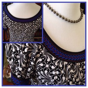 B&W print, colorful trim knit dress, easy to wear