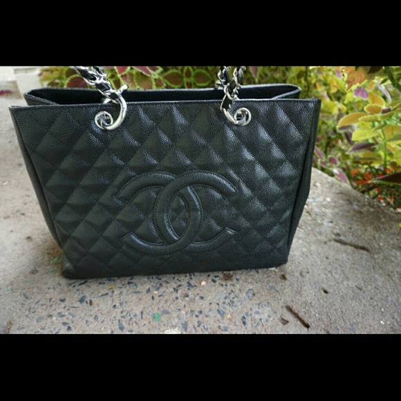 Black Caviar Leather handbag