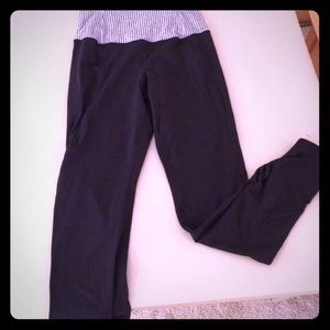 Long Lululemon yoga pants