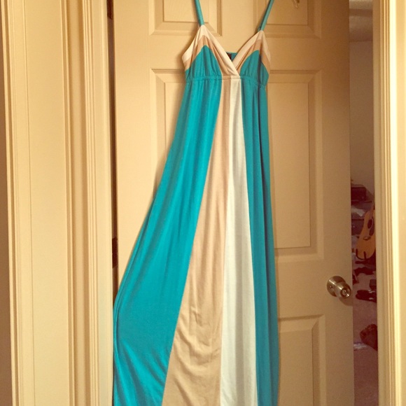 Maxi dress