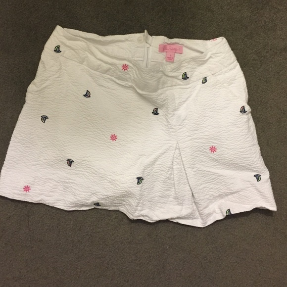 Lilly Pulitzer White with Sailboats Print Skort