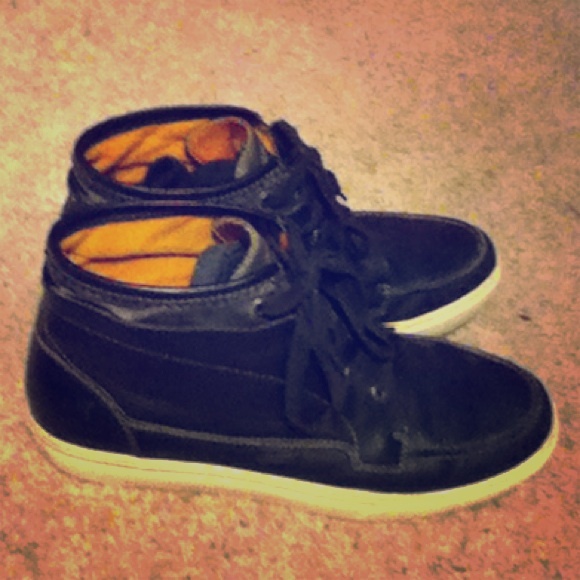 Timberland Earthkeepers Sneakers (men's size 13)