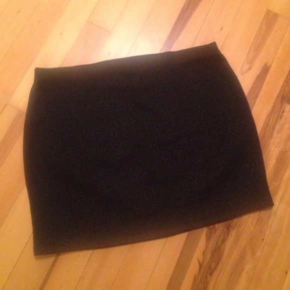 Leopard body con skirt - Picture 1 of 3