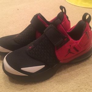 NWOT Men's Jordan sneakers!