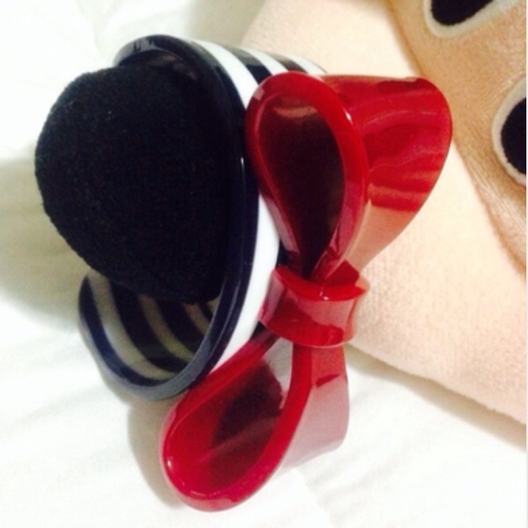 (SOLD) Gymboree Kids Bracelet
