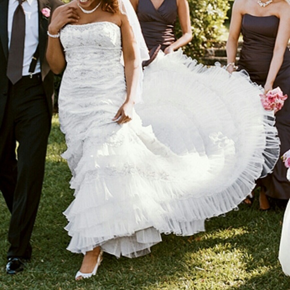 Oleg Cassini Wedding dress
