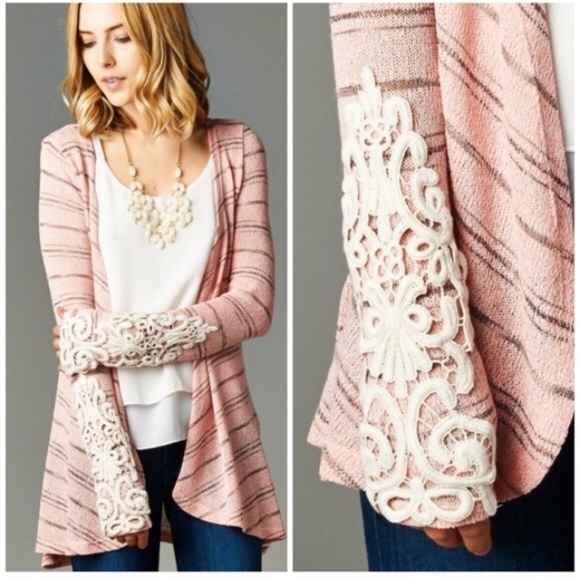 🆕 Striped Open Cardigan with Lace Cuffs - Picture 2 of 4