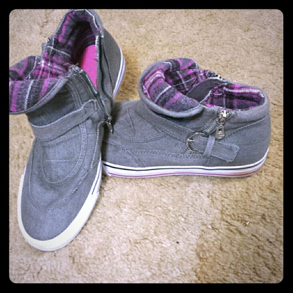 Guess shoes