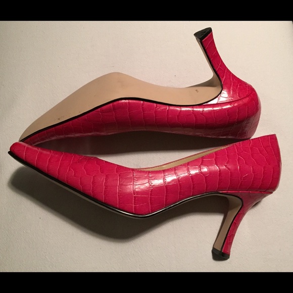 👠 EUC Karen Scott Hot Pink 2.5inch Heels👠