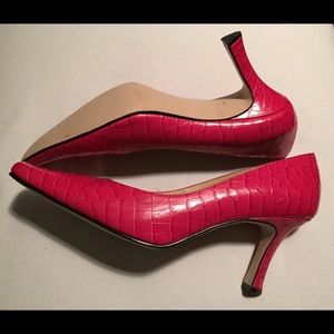 👠 EUC Karen Scott Hot Pink 2.5inch Heels👠